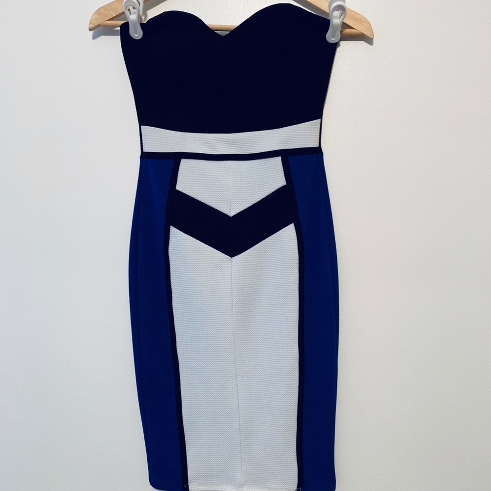 Color block bodcon dress